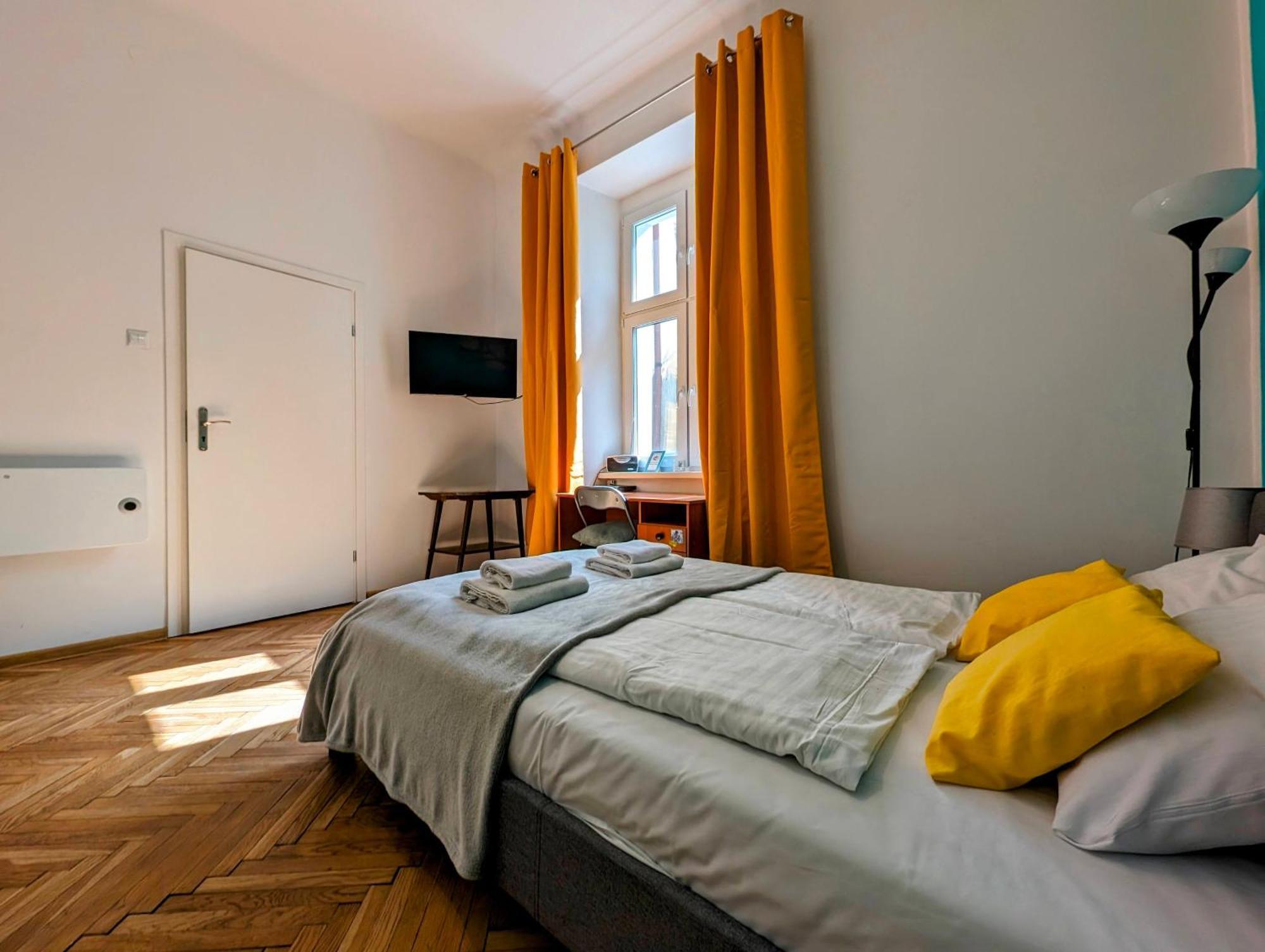 Wislna 4 By Homeprime Kraków Zewnętrze zdjęcie