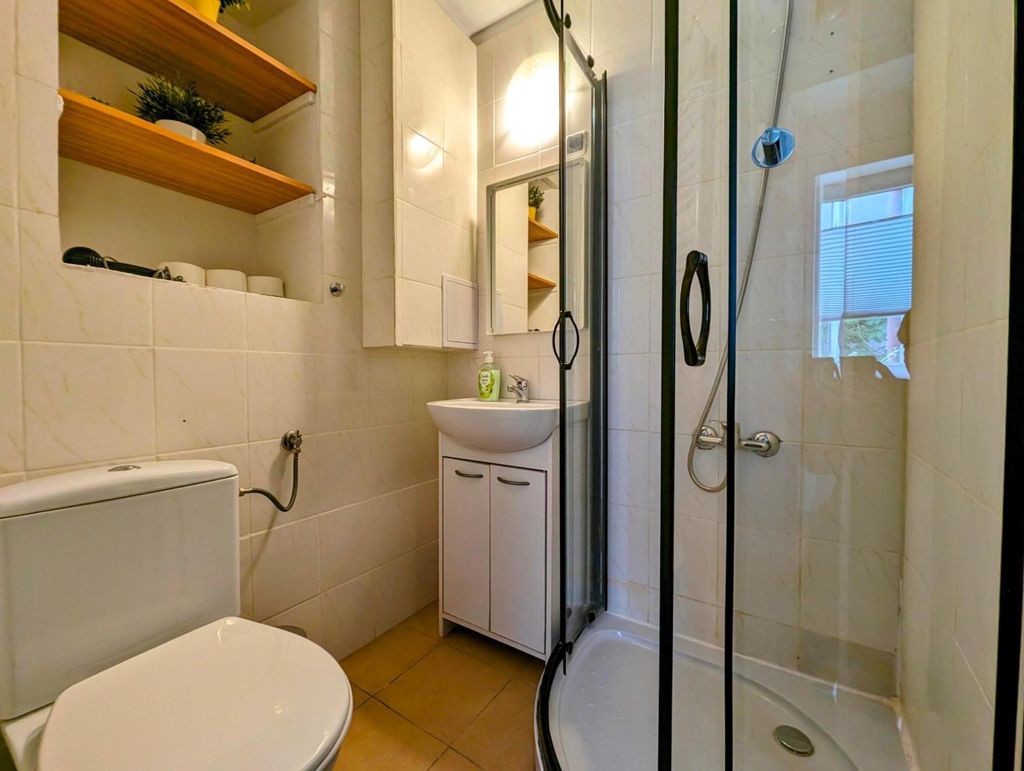 Wislna 4 By Homeprime Kraków Zewnętrze zdjęcie