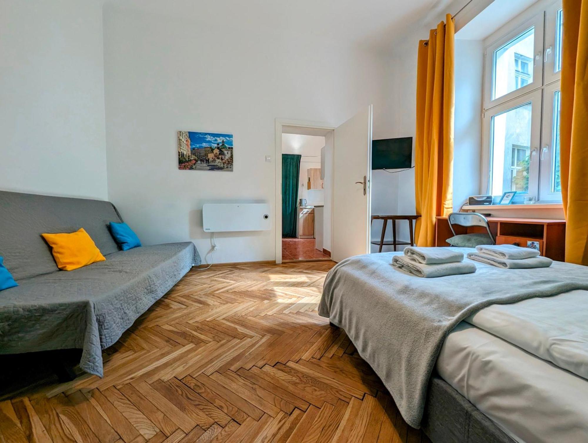 Wislna 4 By Homeprime Kraków Zewnętrze zdjęcie